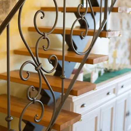 With A Beautiful Sea View - Kate**** Villa