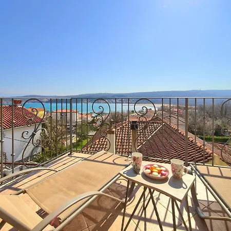 With A Beautiful Sea View - Kate**** Vilă